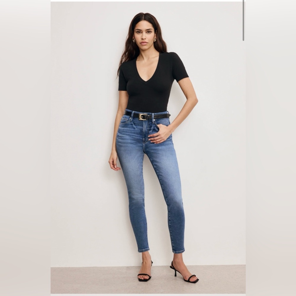 EUC Good American Good Waist Skinny Cropped Jeans- Indigo326